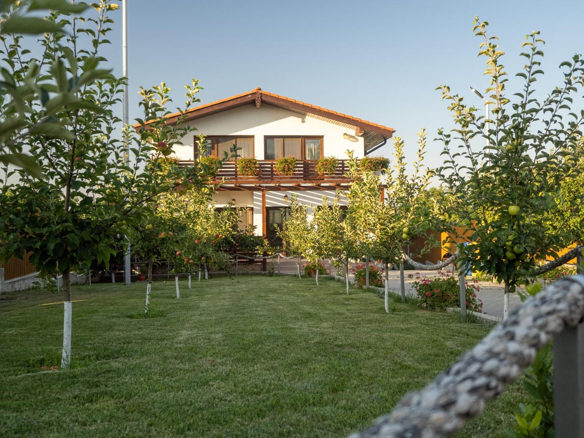 Laguna Nuferilor Habitat Somova Exterior photo